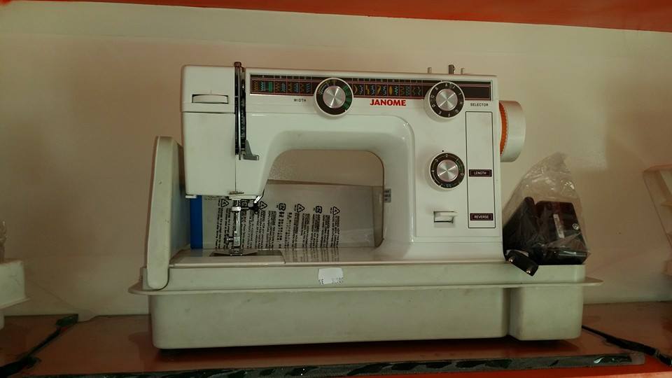 ماكينة جانومي 381 مع الشنطة والدينمو الياباني